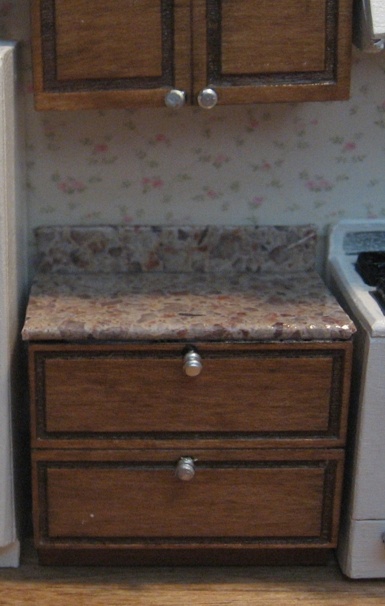 Traditional Lower Cabinet - Pot Drawers